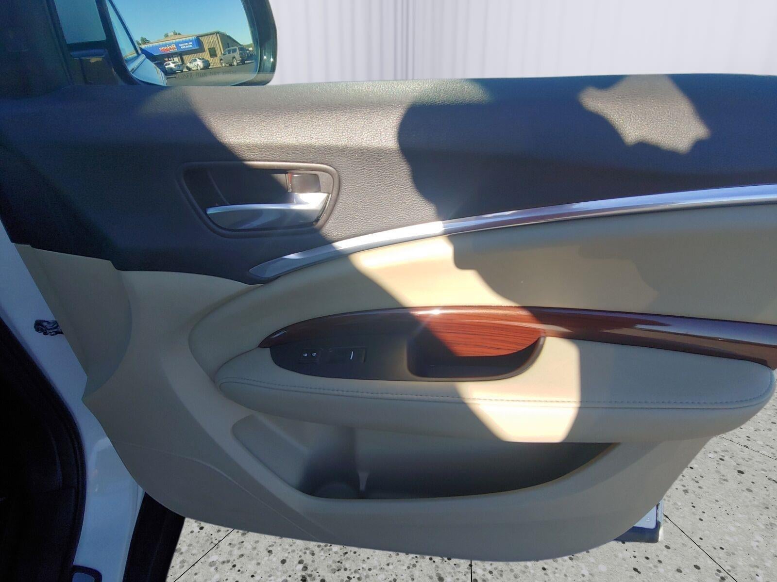 2016 Acura MDX Base
