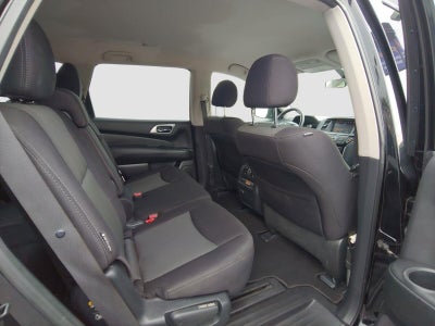 2020 Nissan Pathfinder S