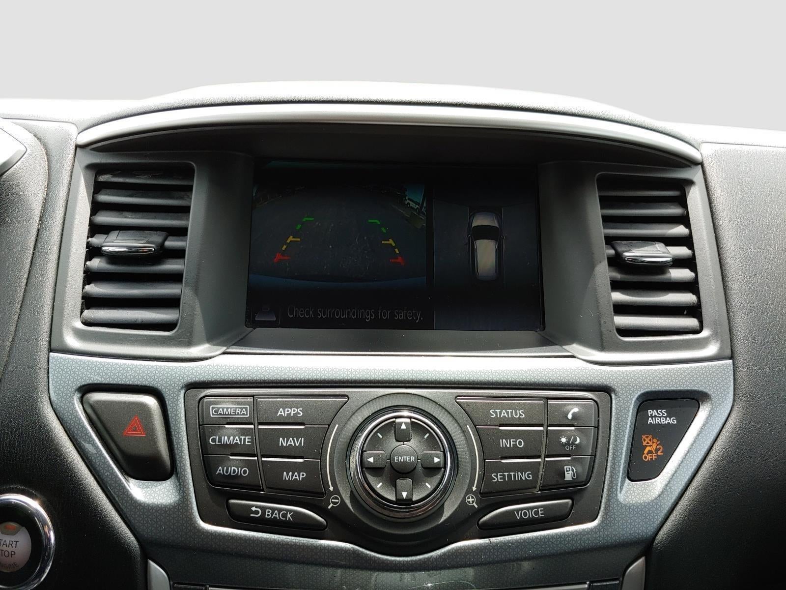 2019 Nissan Pathfinder SL