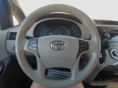 2011 Toyota SIENNA Base