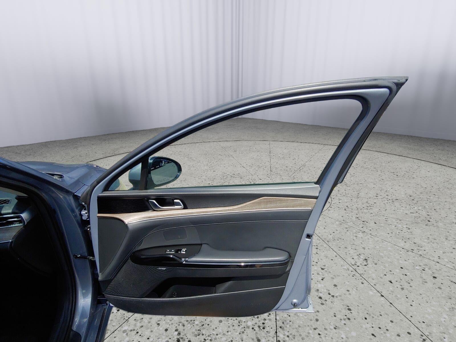 2024 Kia K5 EX
