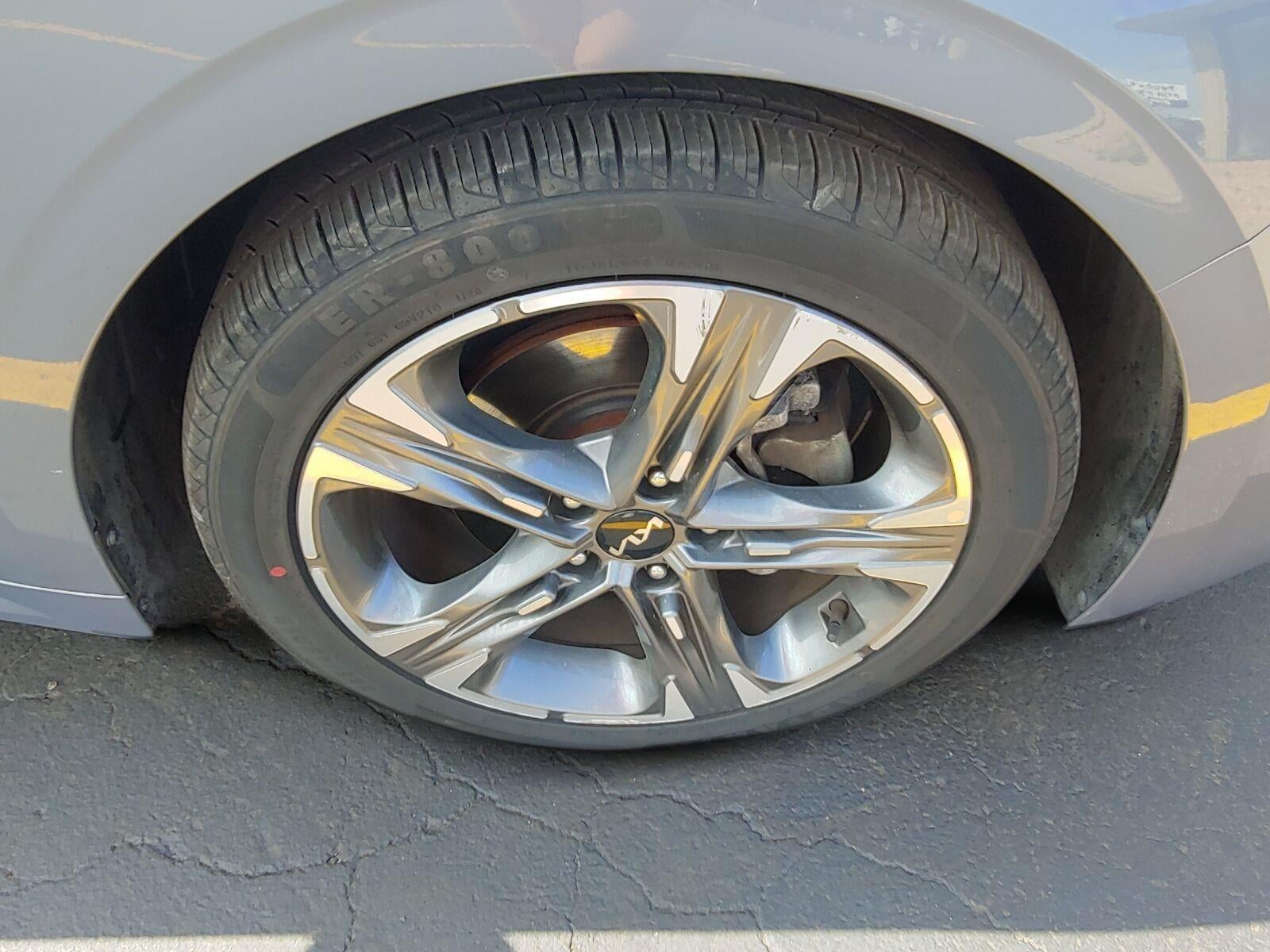 2024 Kia K5 EX
