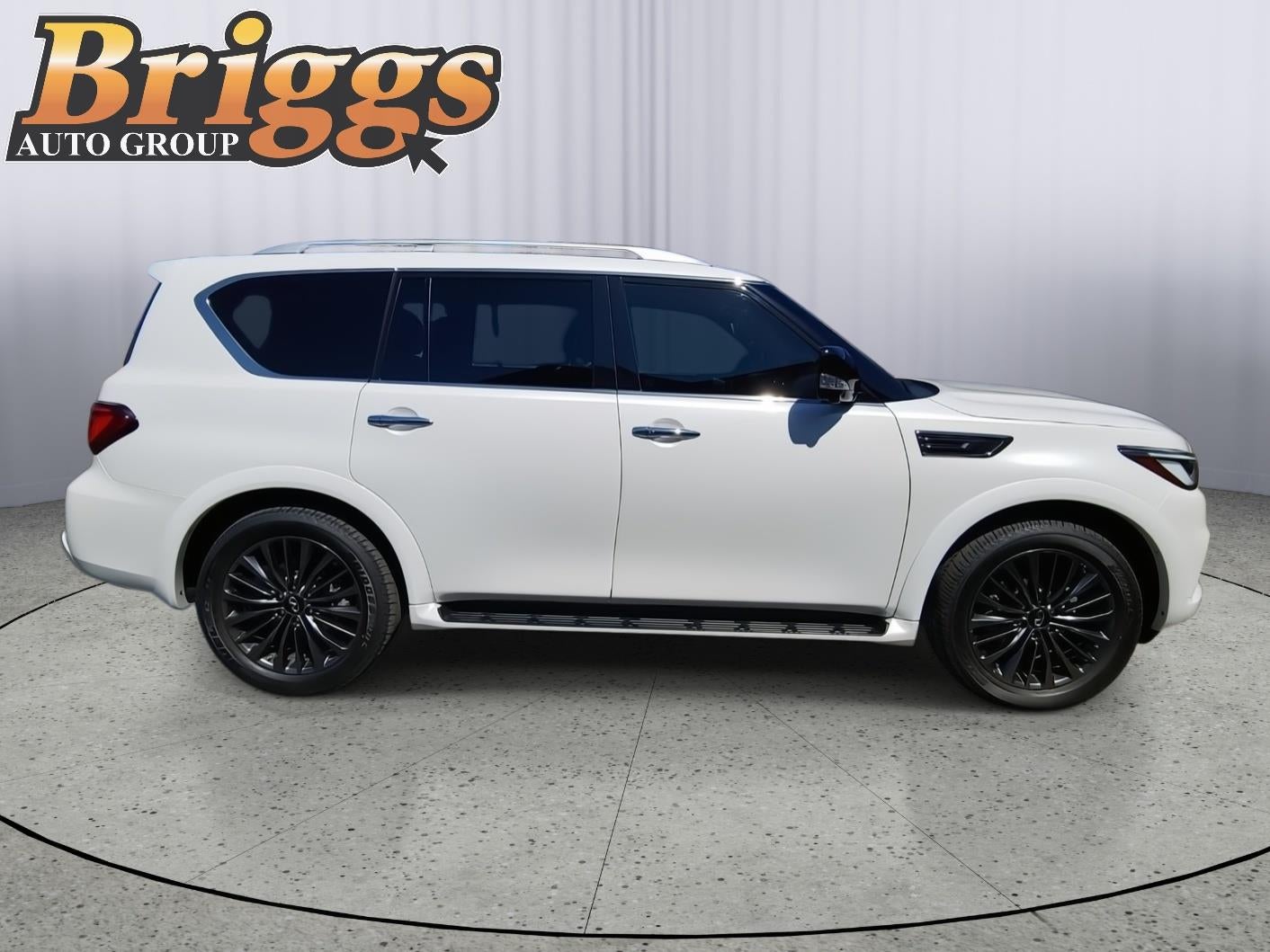 2024 INFINITI QX80 SENSORY