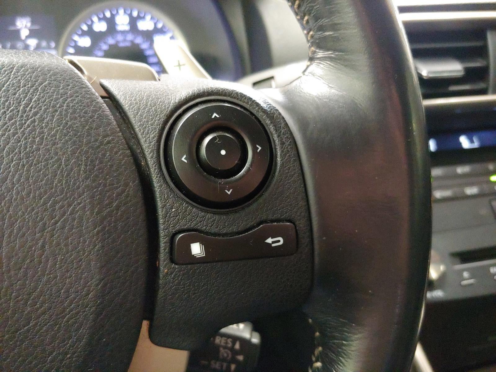 2016 Lexus IS 300 Base