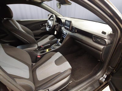 2019 Hyundai Veloster 2.0