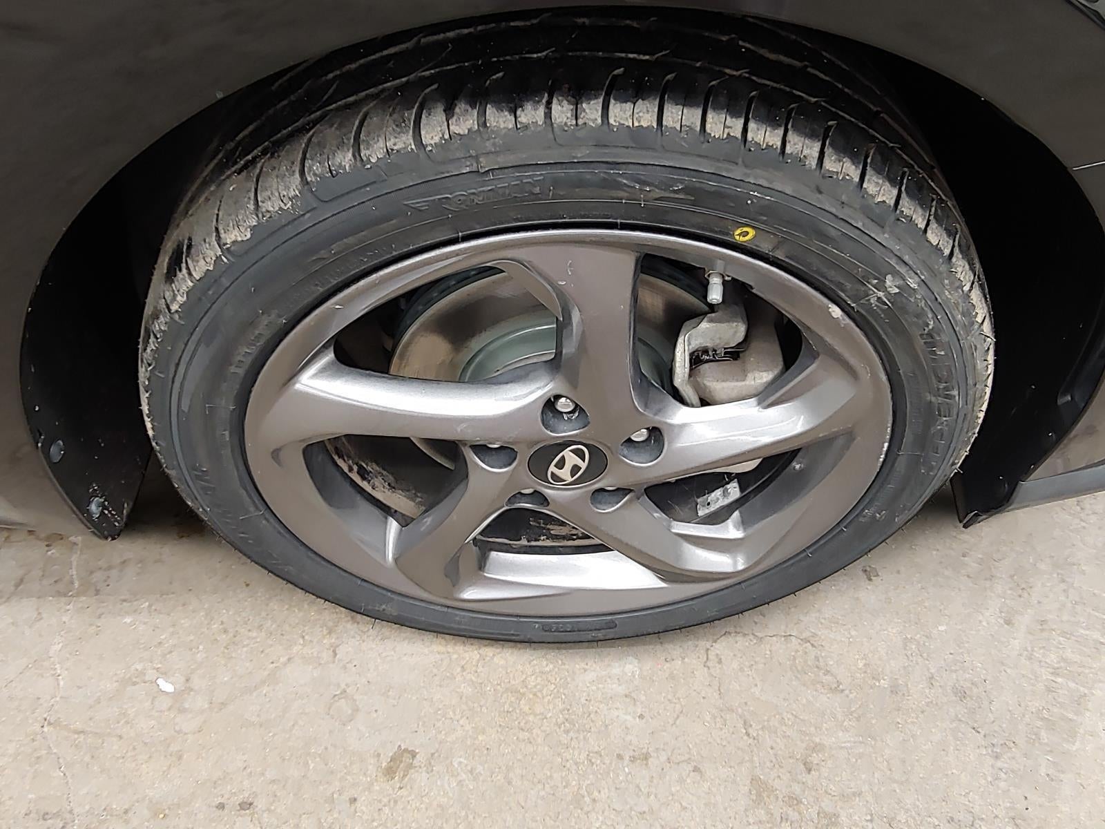 2019 Hyundai Veloster 2.0