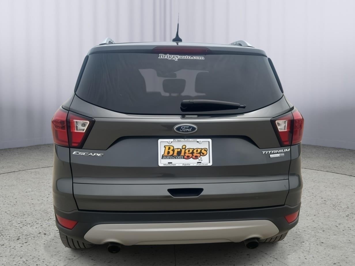 2019 Ford ESCAPE Titanium