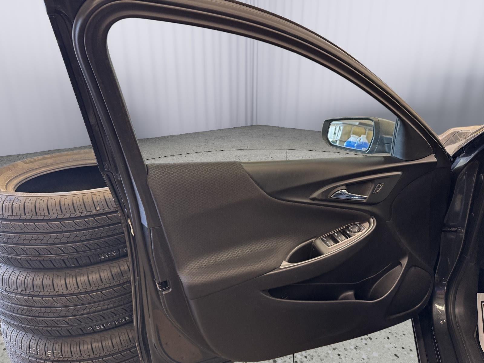 2017 Chevrolet Malibu LS