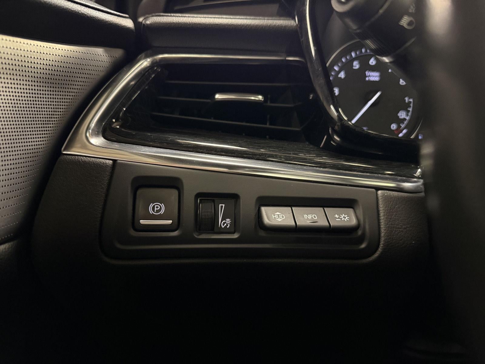 2021 Cadillac XT5 AWD Premium Luxury