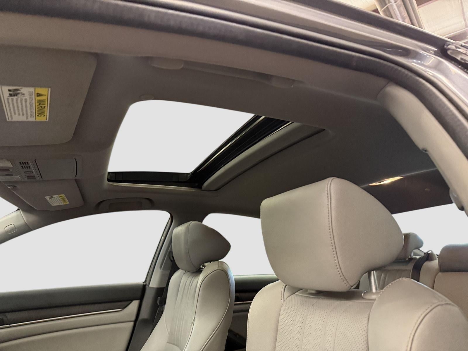 2020 Honda Accord Hybrid Touring