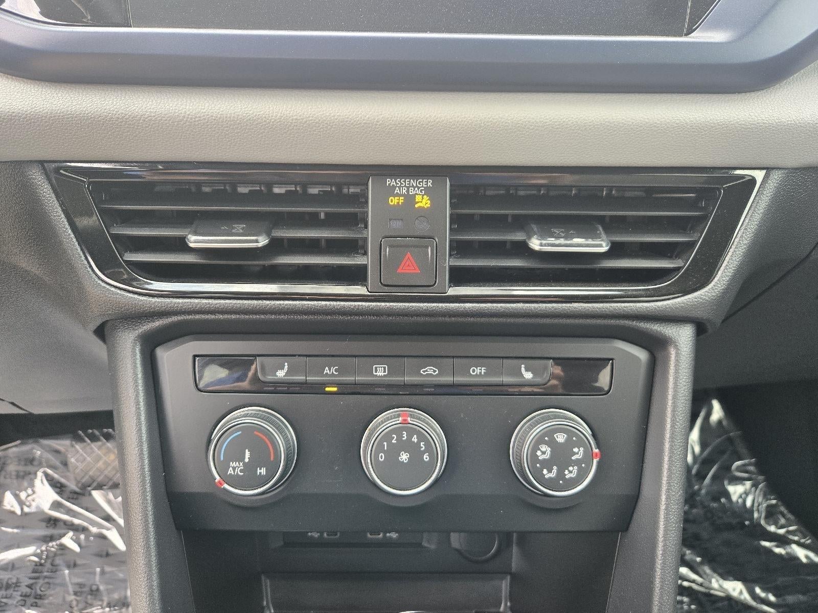 2022 Volkswagen Taos SE