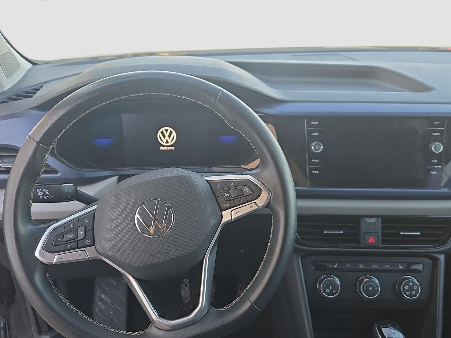 2022 Volkswagen Taos SE