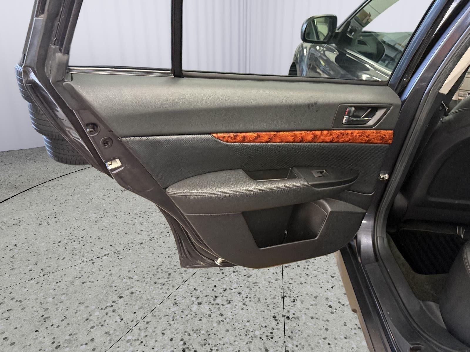 2012 Subaru Outback 2.5i Limited