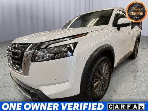 2025 Nissan Pathfinder SL