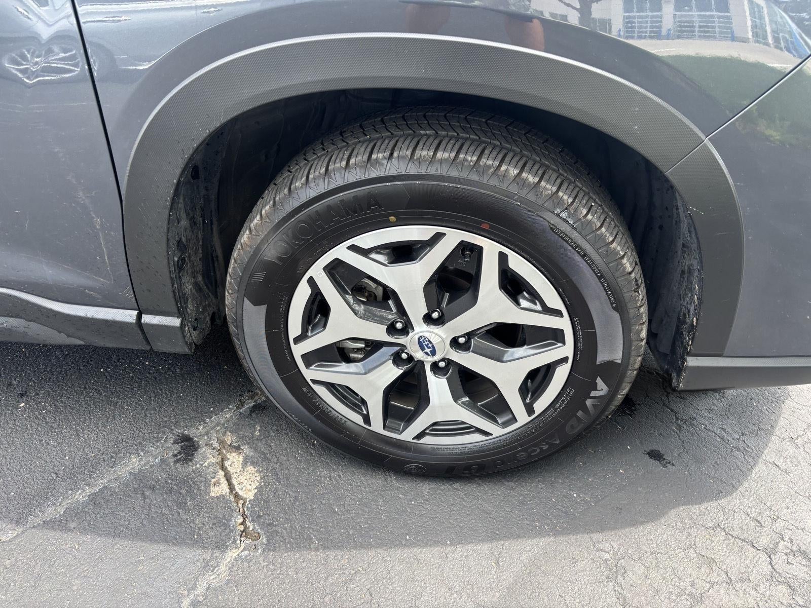 2023 Subaru Forester Premium