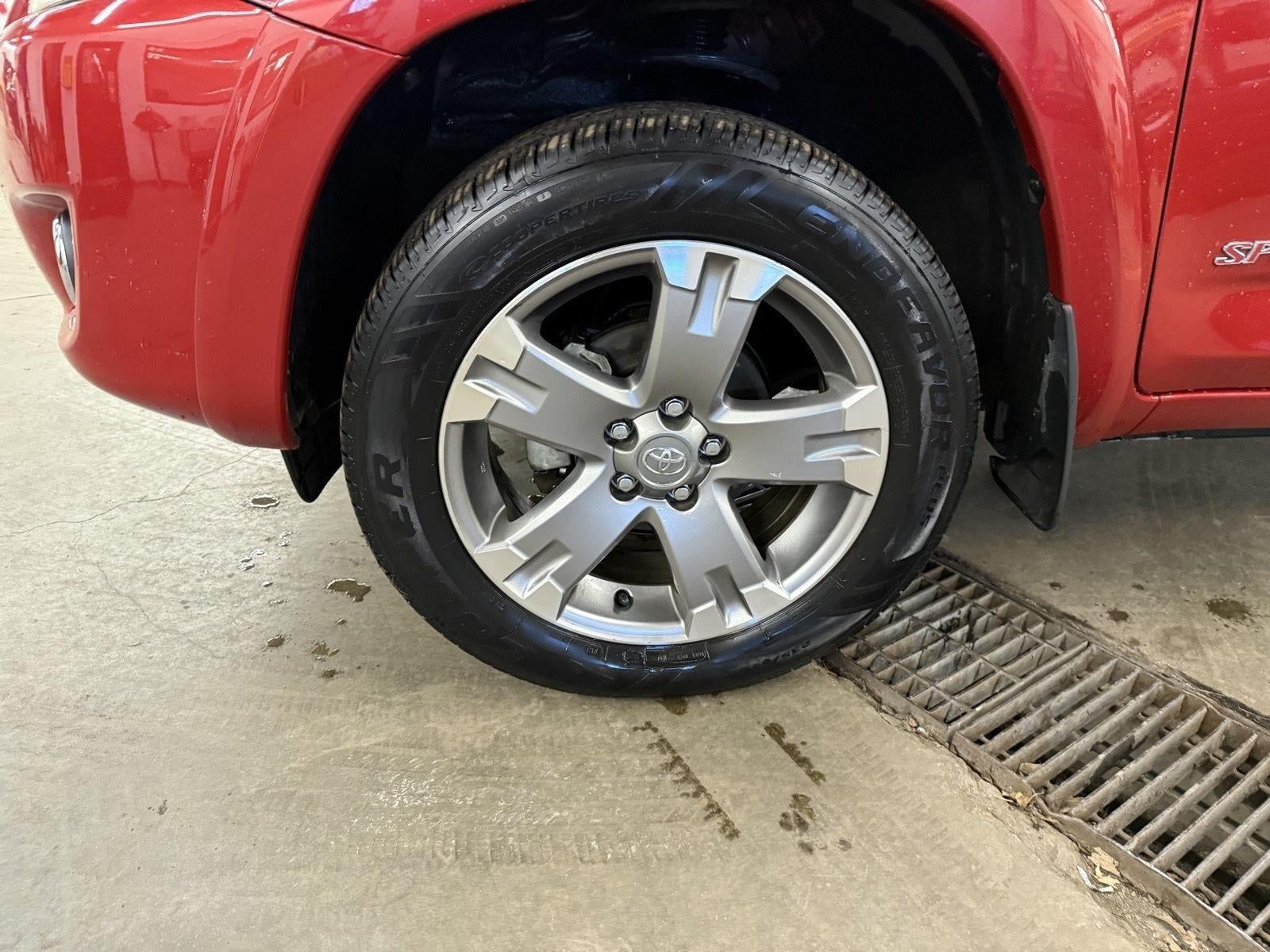 2011 Toyota RAV4 Sport