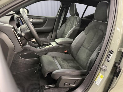 2022 Volvo XC40 RECHARGE Twin Ultimate