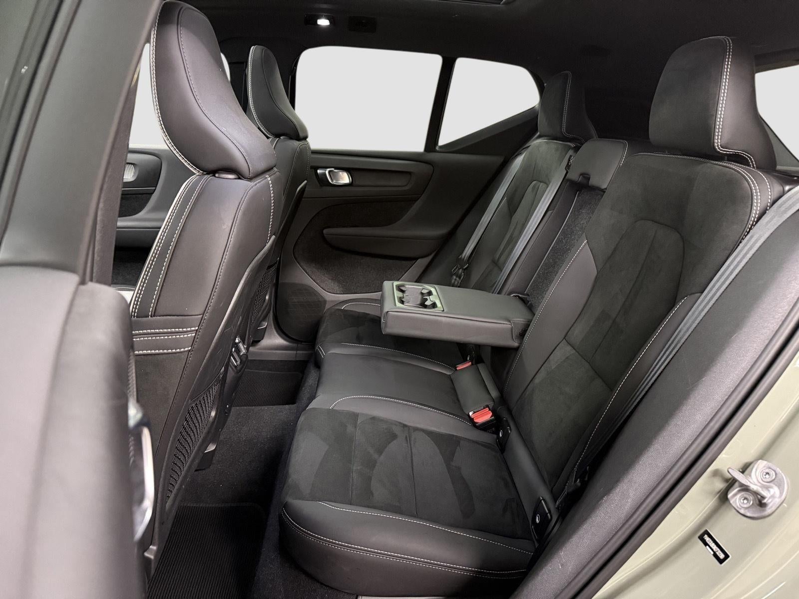 2022 Volvo XC40 RECHARGE Twin Ultimate