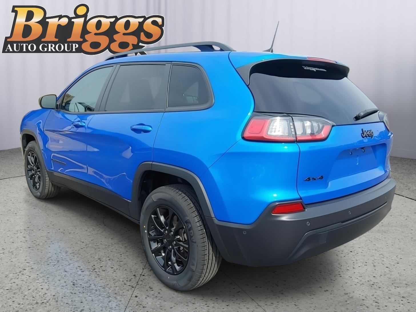 2023 Jeep Cherokee Altitude Lux