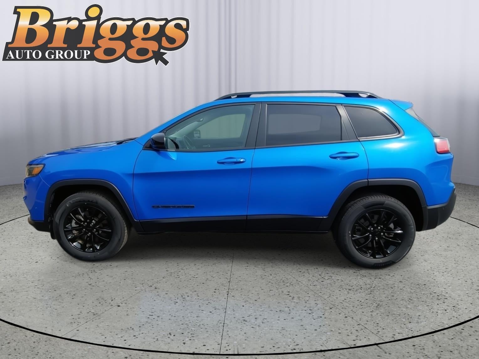 2023 Jeep Cherokee Altitude Lux