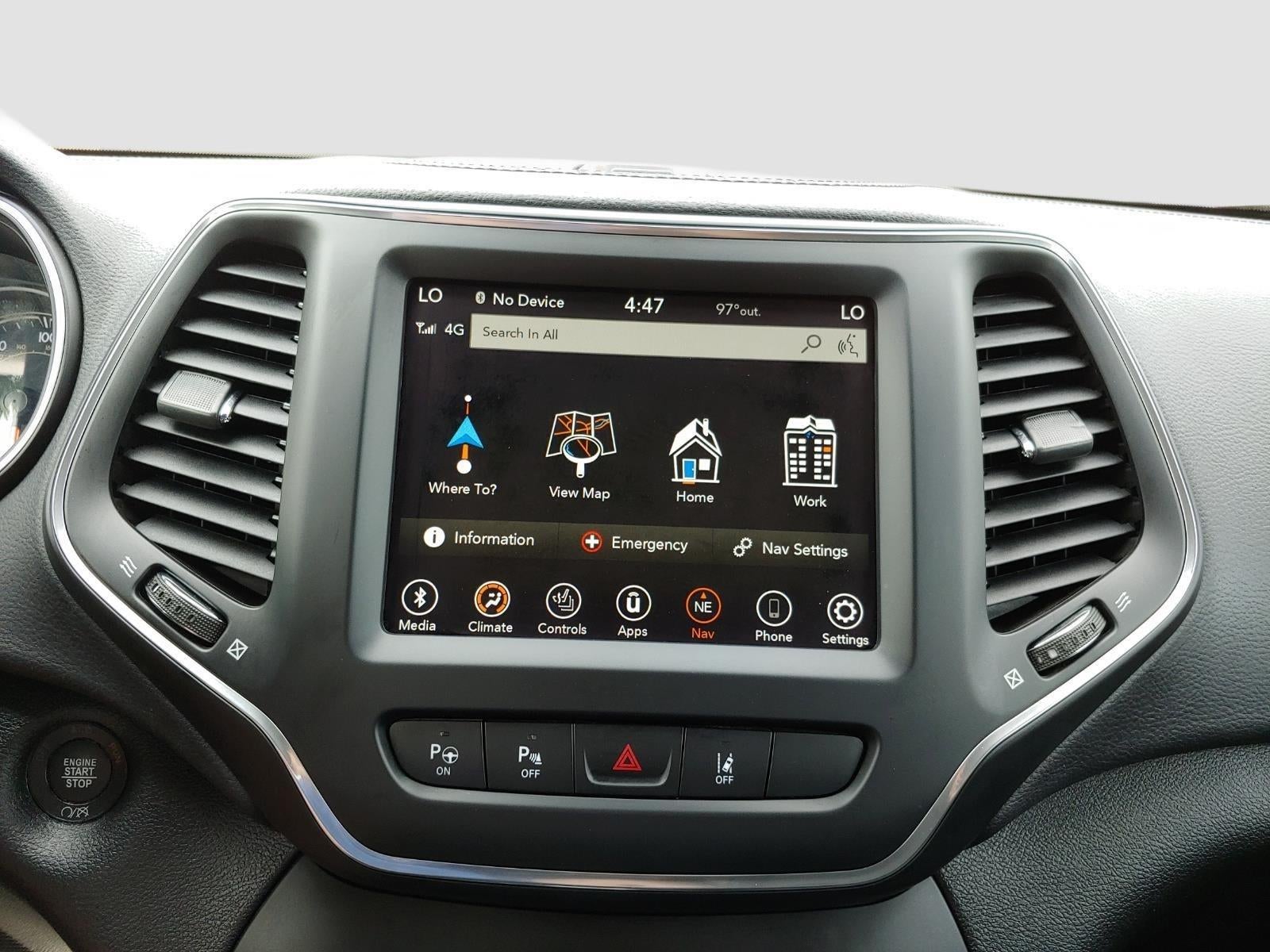 2023 Jeep Cherokee Altitude Lux