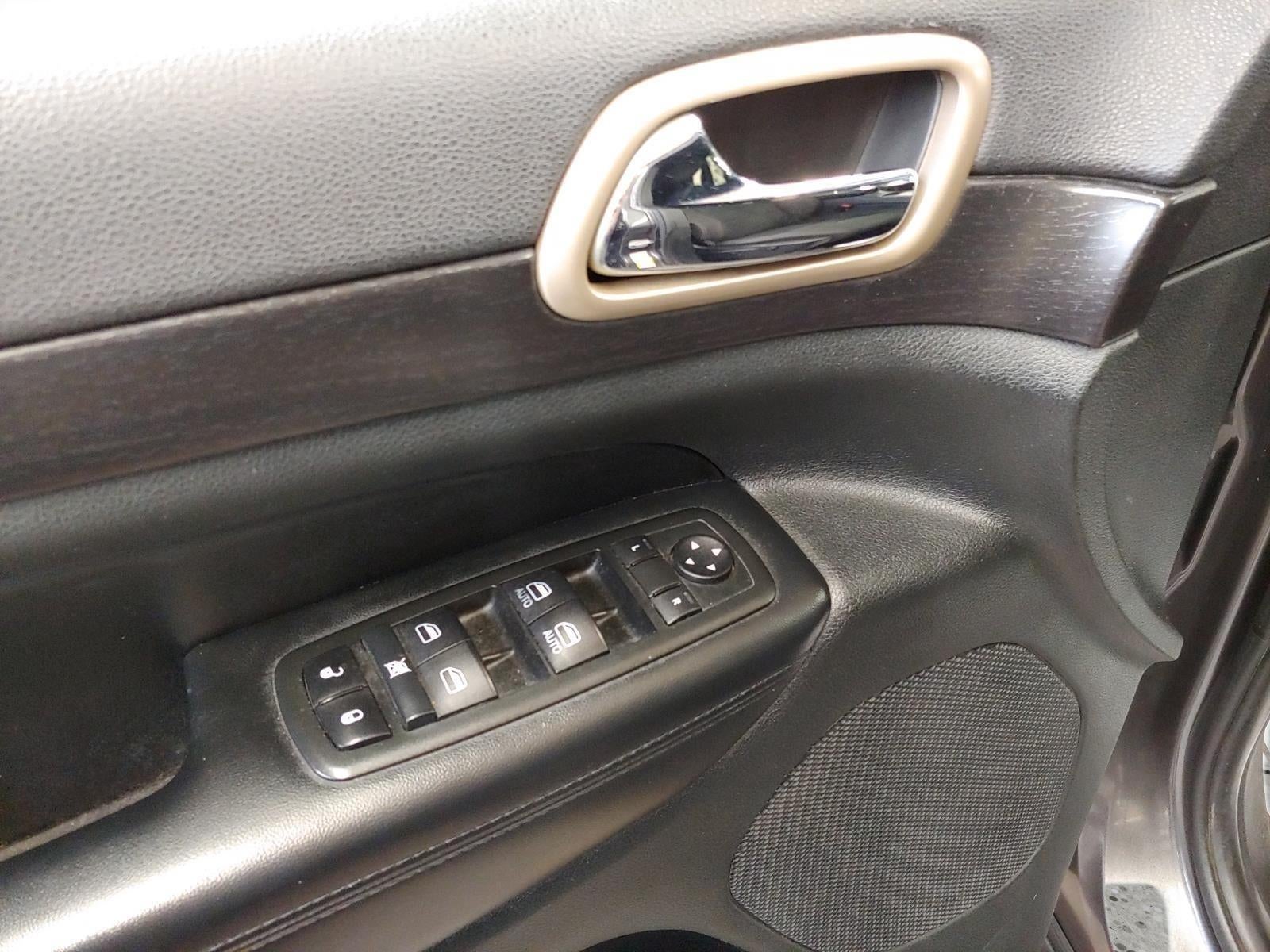 2014 Jeep Grand Cherokee Laredo