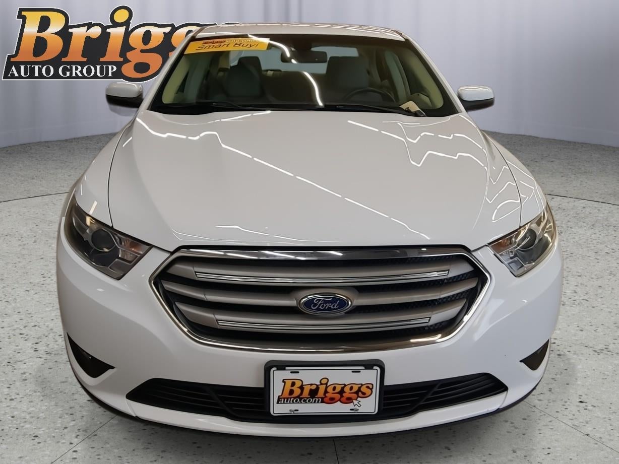 2018 Ford Taurus SEL