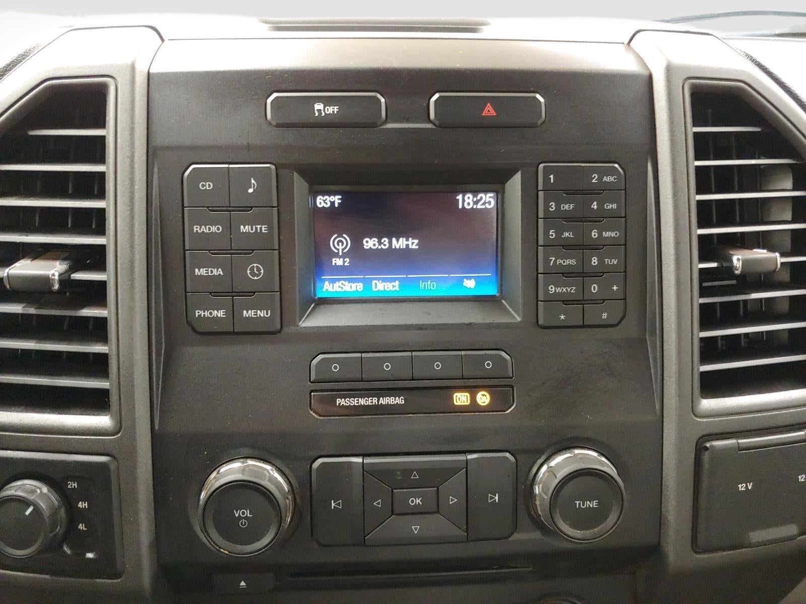 2017 Ford Super Duty F-350 DRW XL