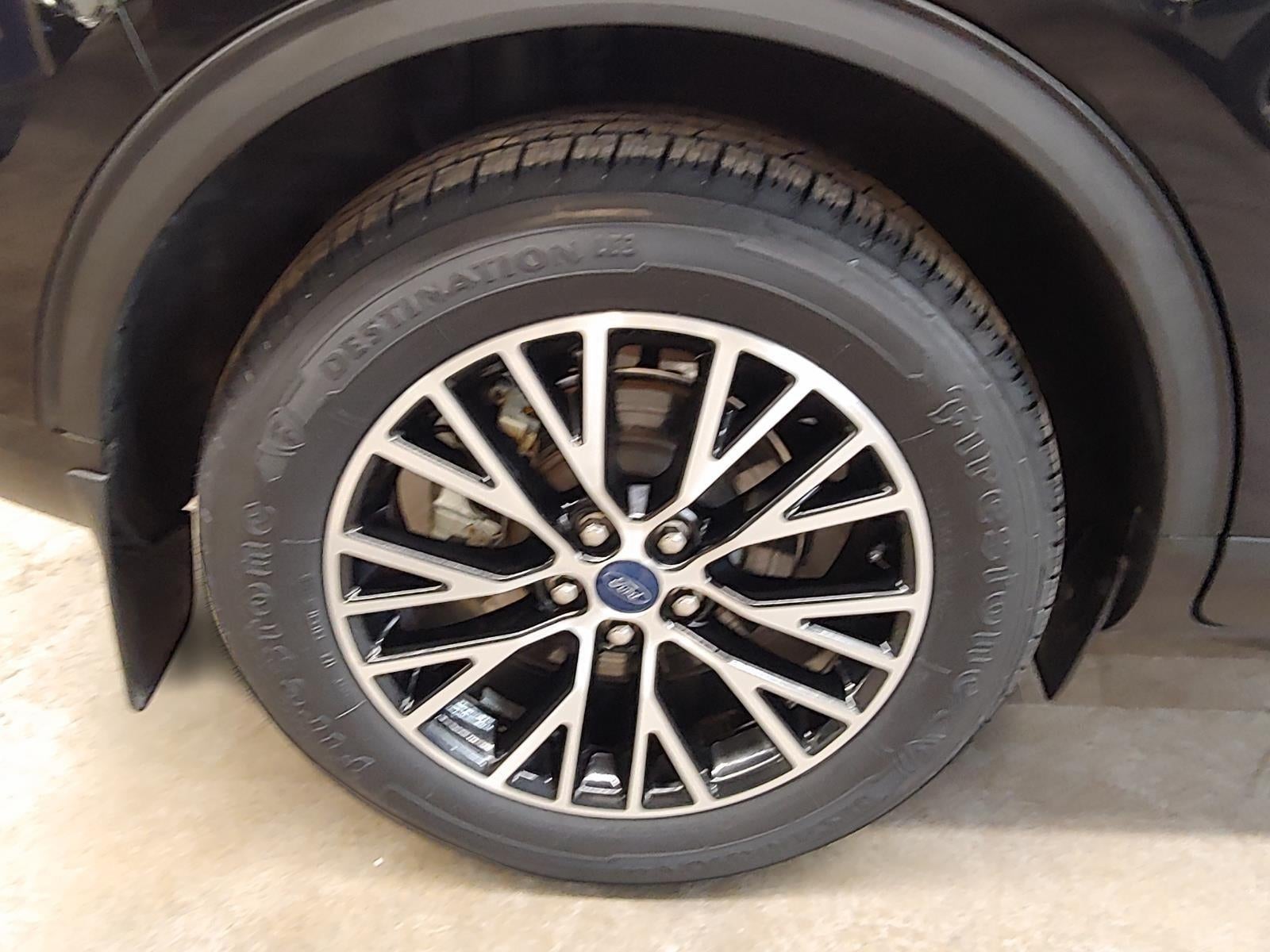 2022 Ford ESCAPE PLUG-IN HYBRID SE Plug-In Hybrid