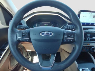 2022 Ford Escape SE Hybrid