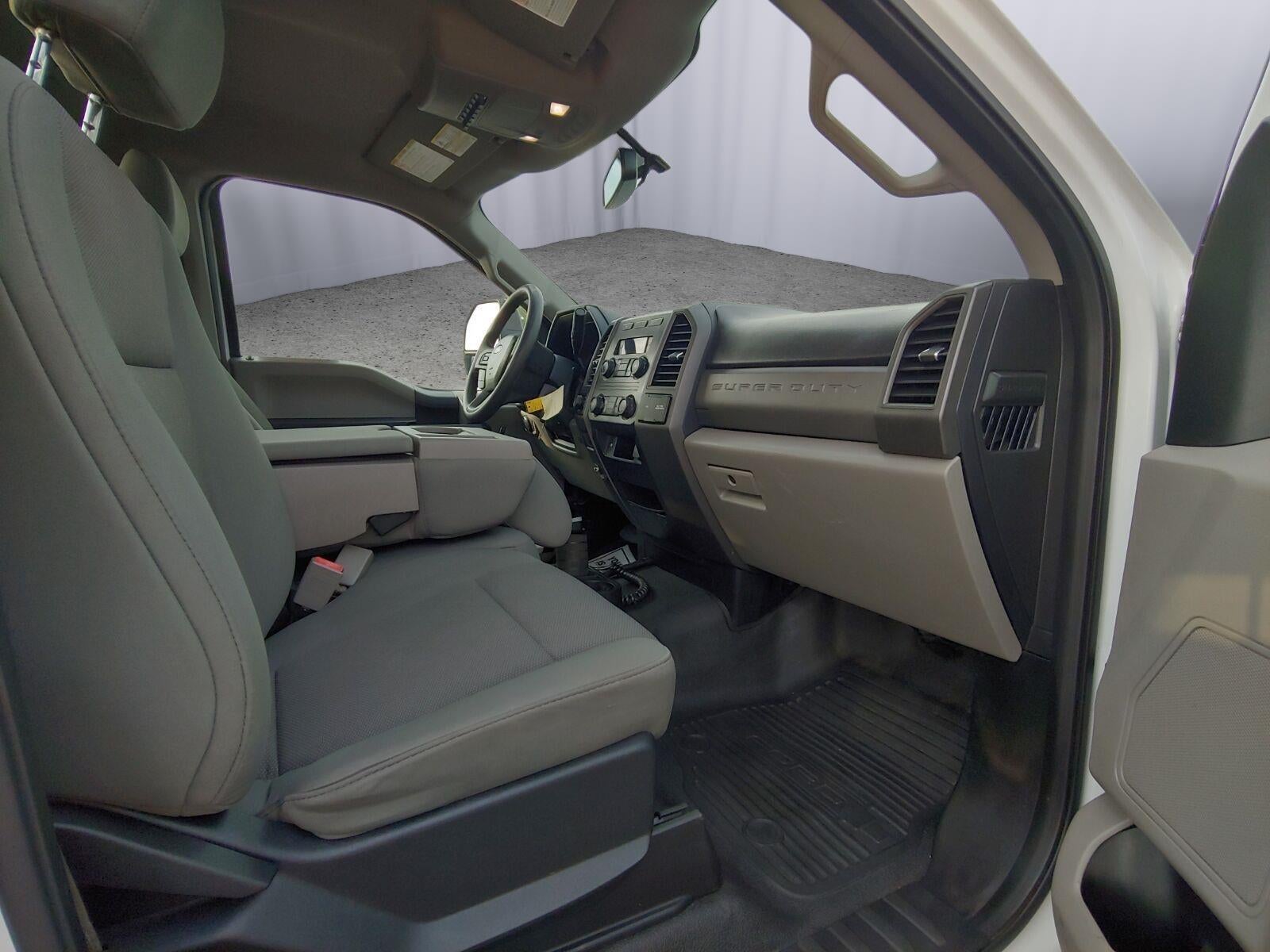 2018 Ford Super Duty F-350 SRW XL