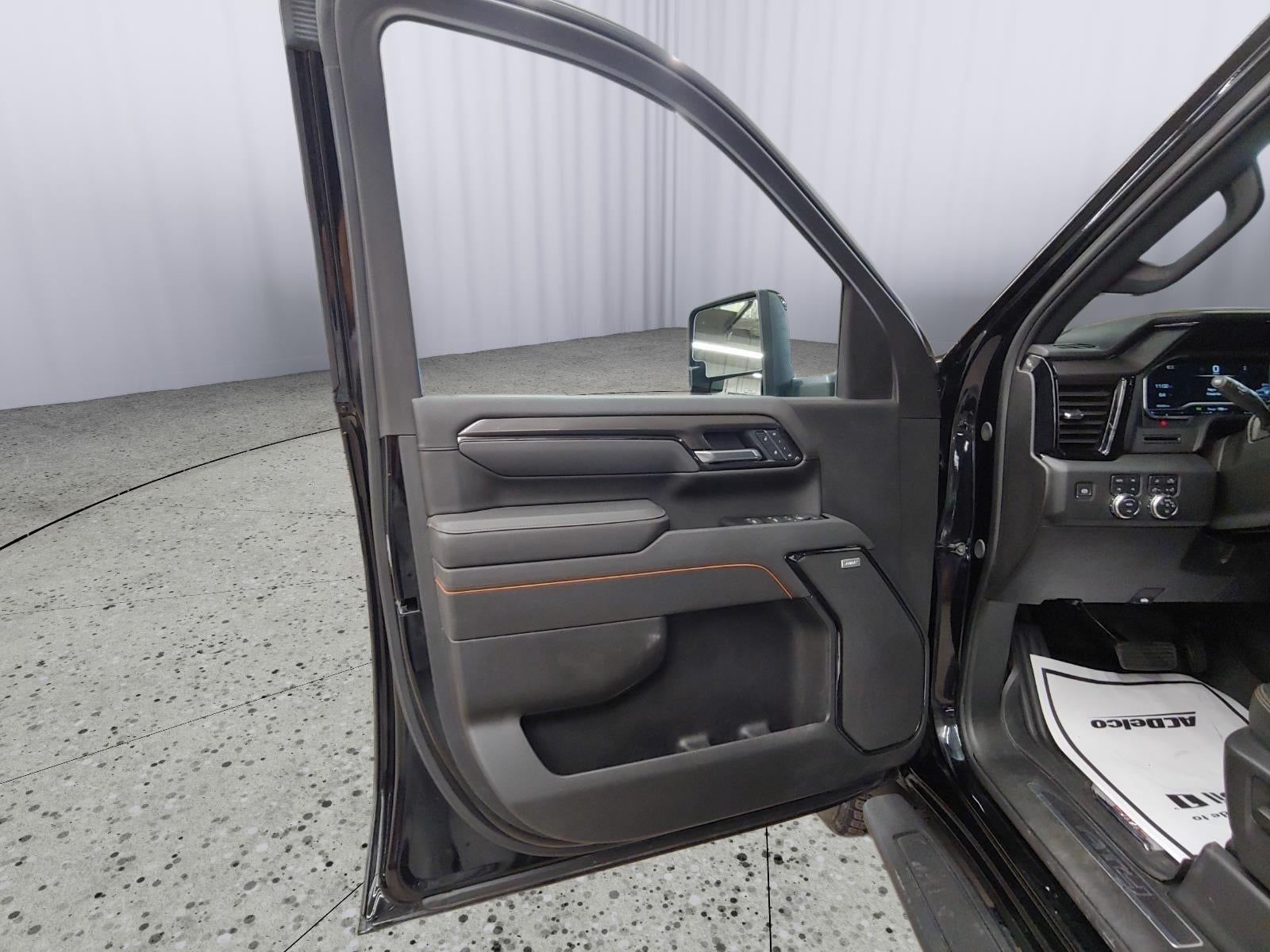 2025 GMC Sierra 2500HD AT4