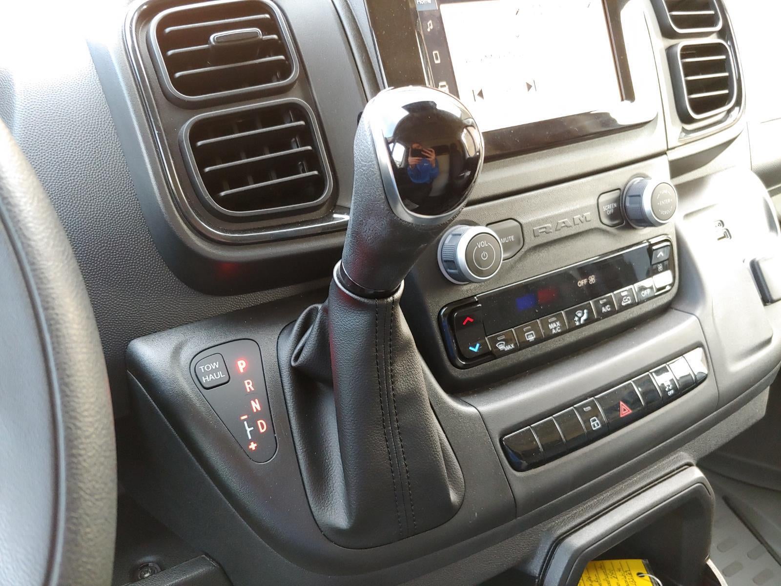 2024 RAM ProMaster Cargo Van Tradesman