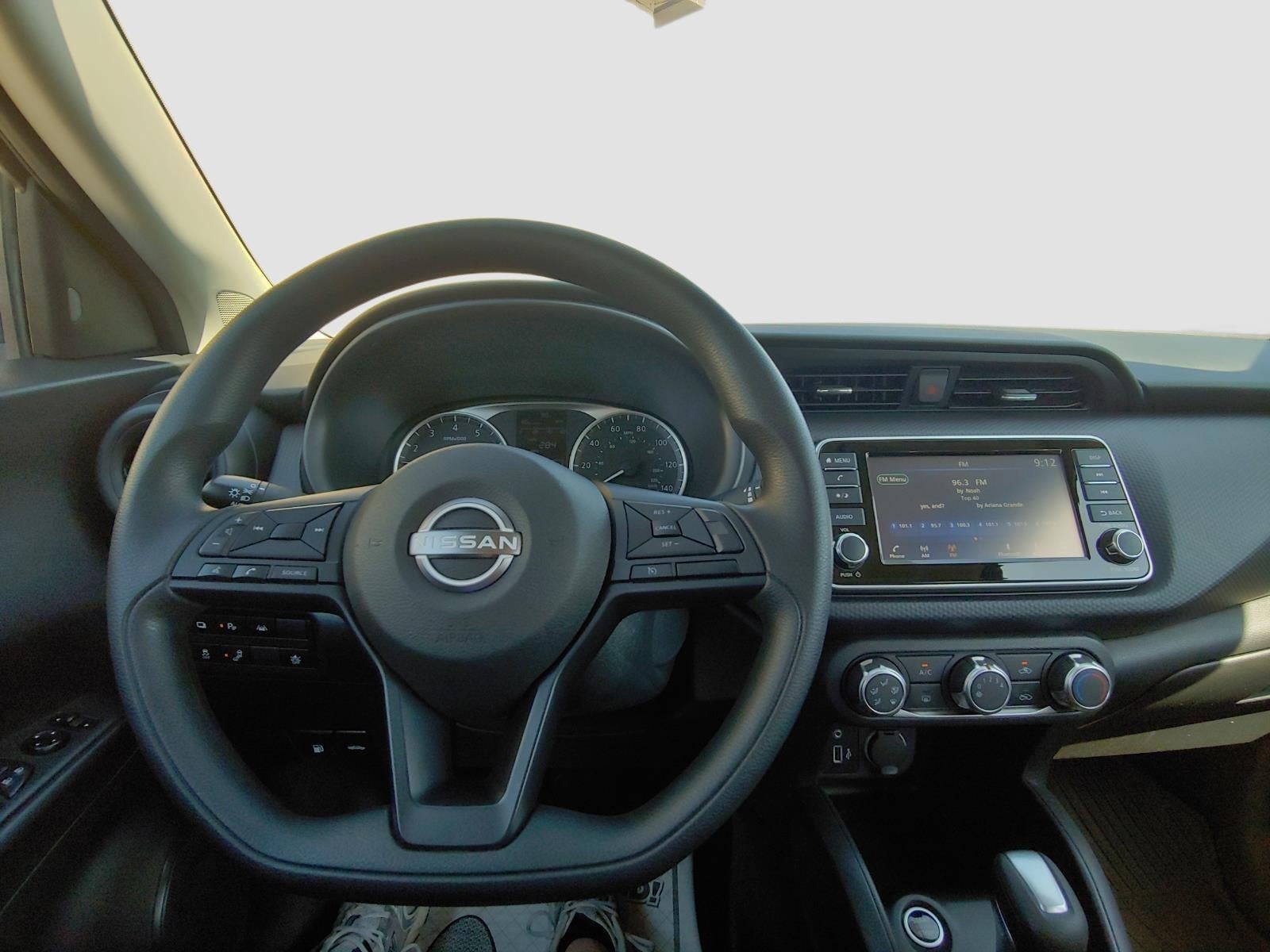 2024 Nissan Kicks S