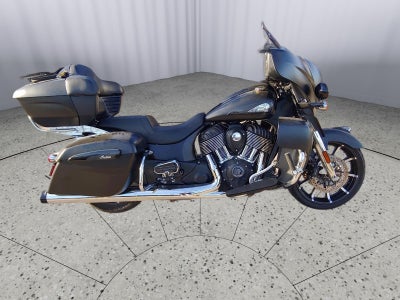 2020 INDIAN MOTOCYCLE ROADMASTER Base