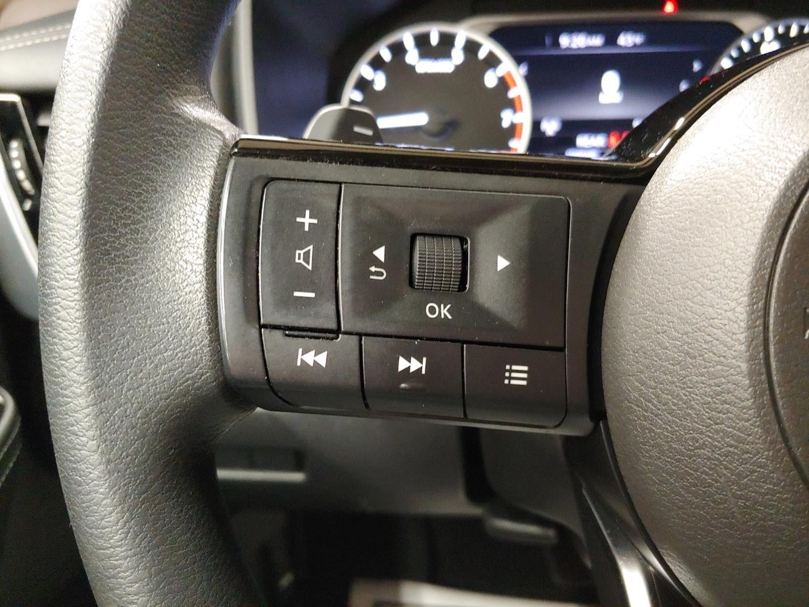 2022 Nissan ROGUE SV