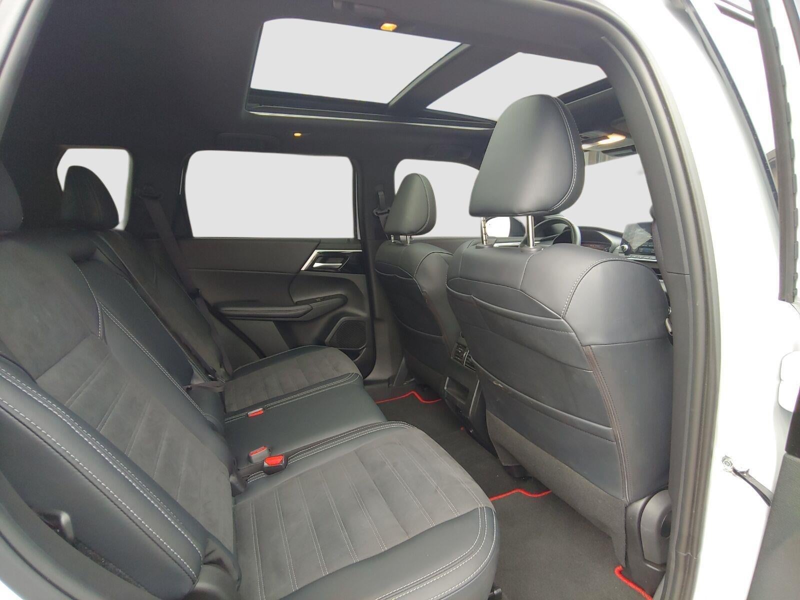 2024 Mitsubishi Outlander SE Ralliart
