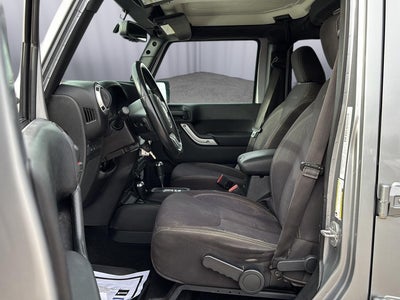 2013 Jeep WRANGLER UNLIMITED Base