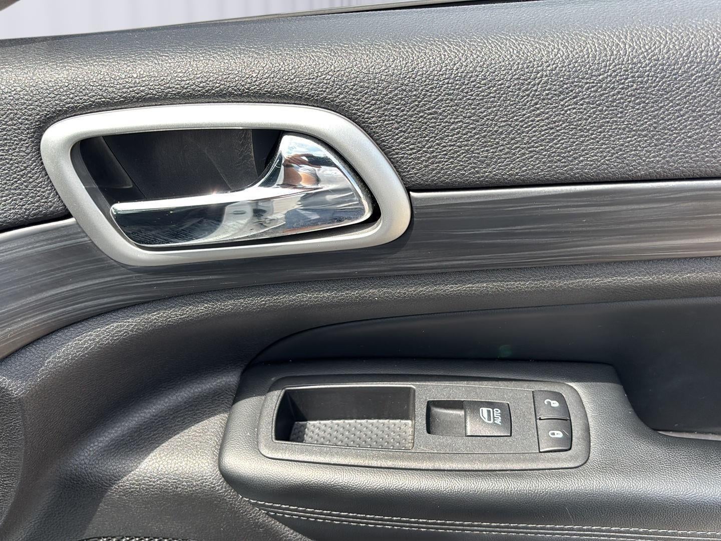 2020 Jeep Grand Cherokee Altitude