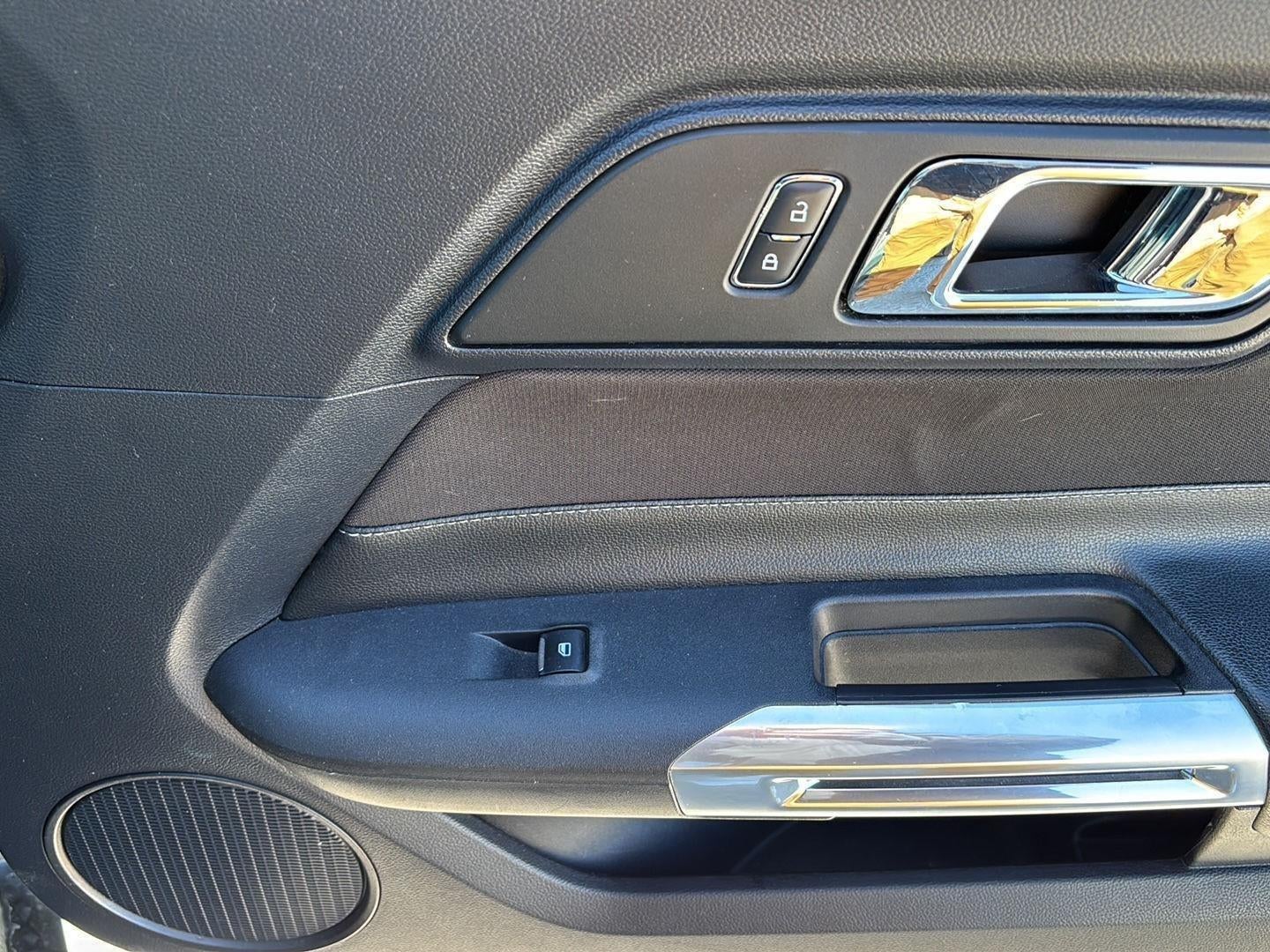 2015 Ford Mustang V6