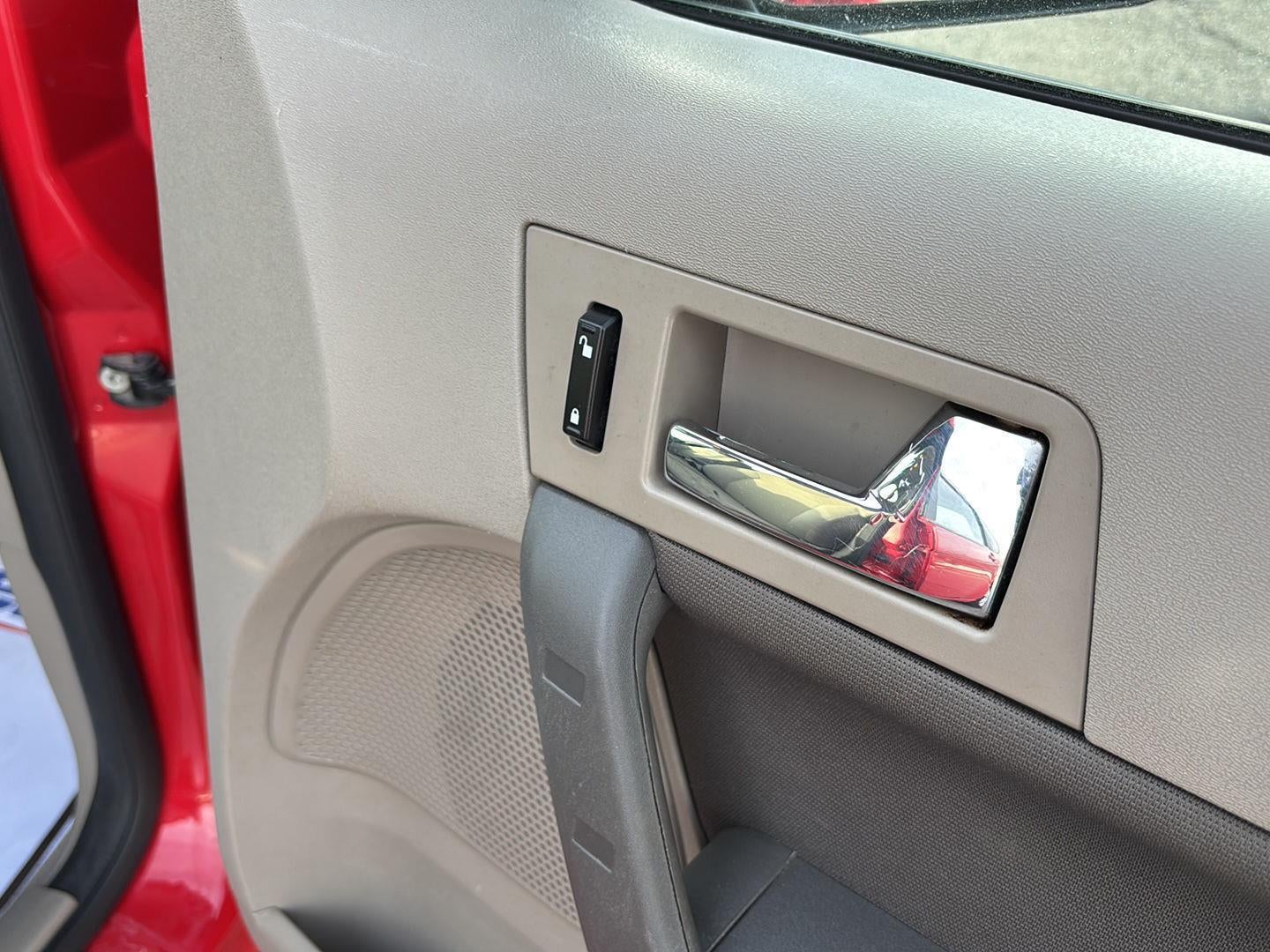 2008 Ford FOCUS Base