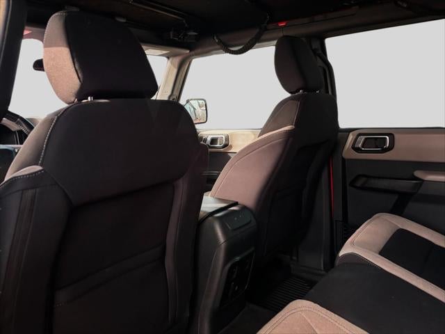 2021 Ford BRONCO Base