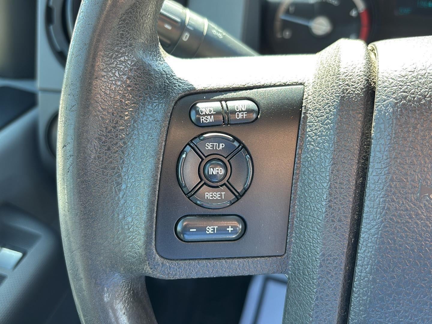 2016 Ford Super Duty F-350 DRW XL