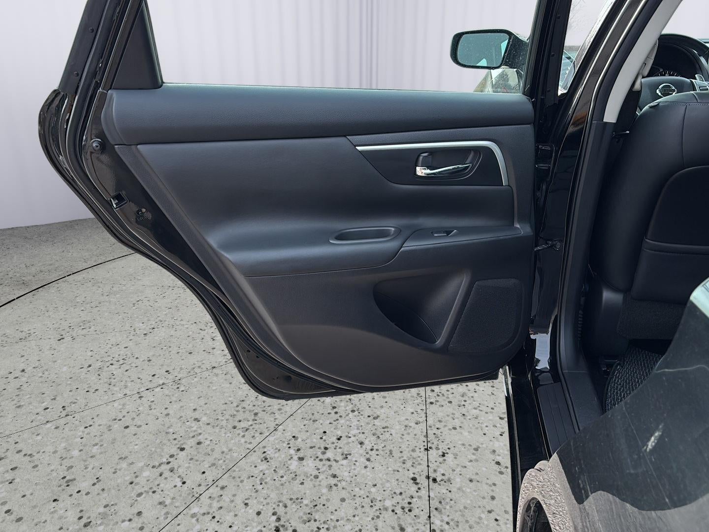 2018 Nissan ALTIMA Base