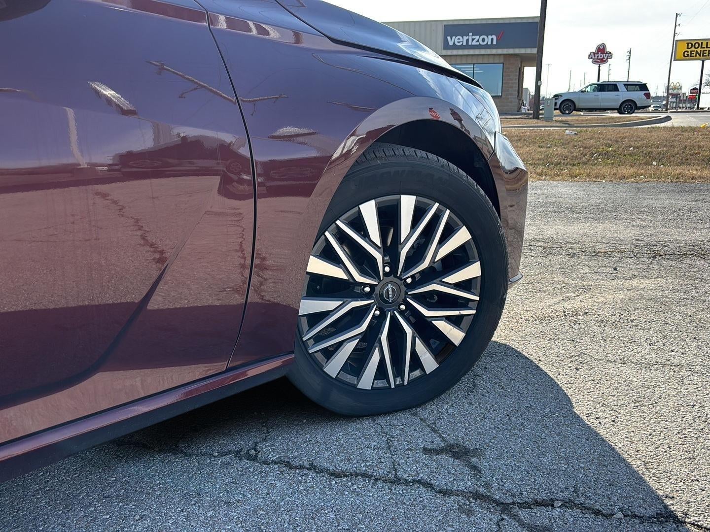 2024 Nissan Altima 2.5 SV