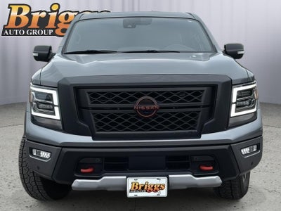 2024 Nissan TITAN sv