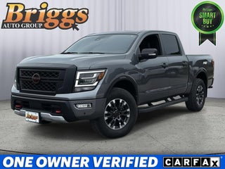 2024 Nissan TITAN sv