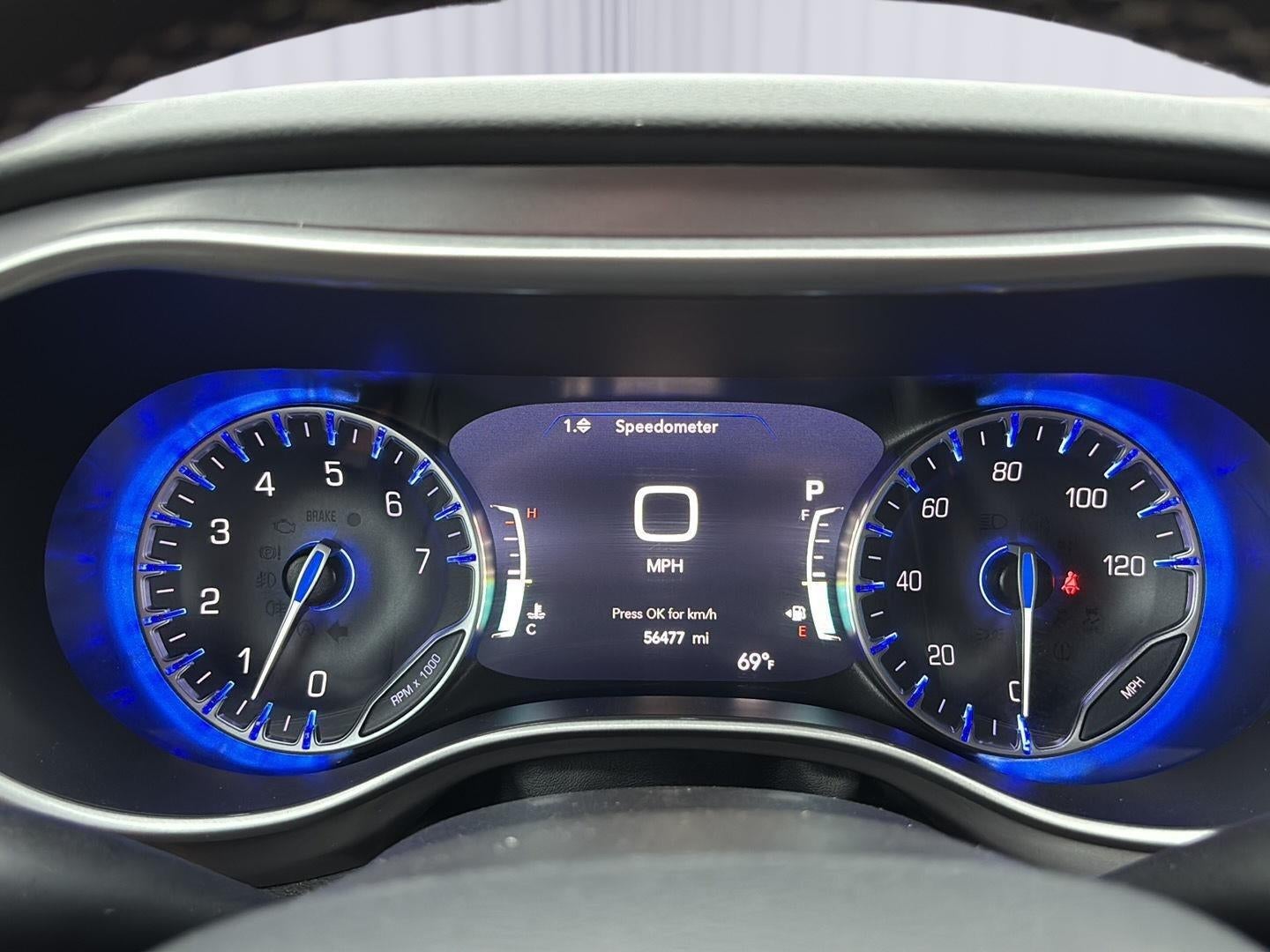 2025 Chrysler Pacifica Select