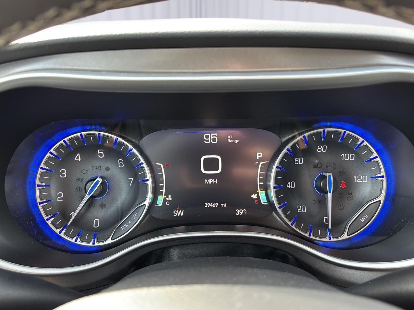 2024 Chrysler Pacifica Touring L