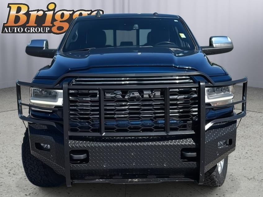 2022 RAM 3500 Laramie